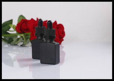 China Forme ao óleo essencial preto matte a garrafa de vidro 15ml do conta-gotas para a embalagem do perfume fornecedor